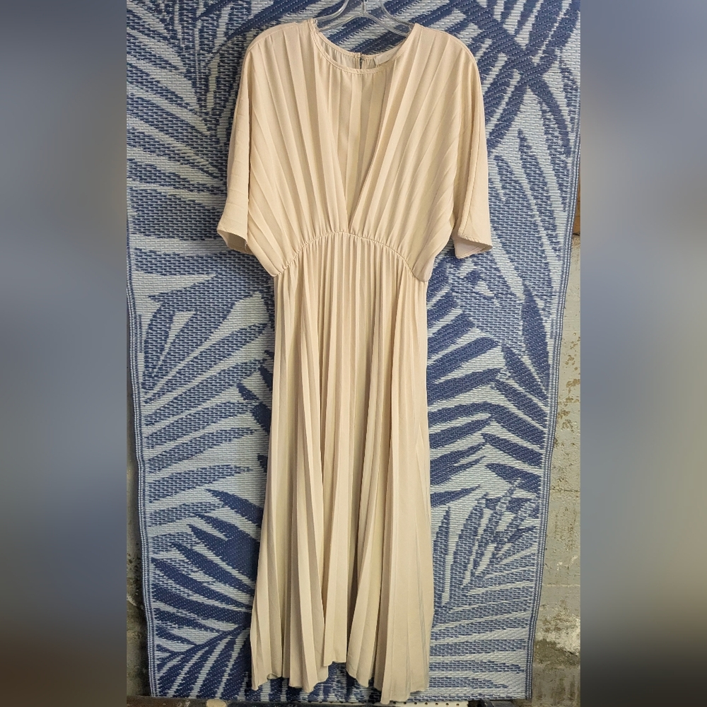 NWT Mango Cream Maxi Dress